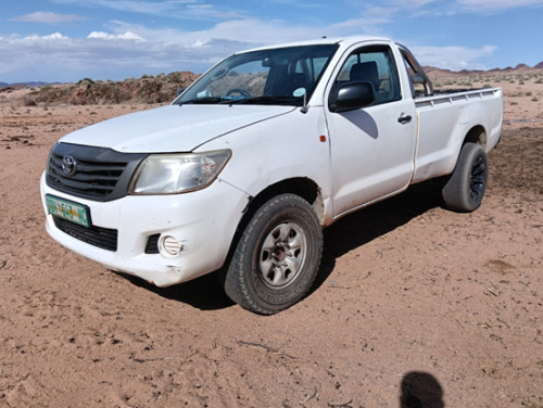 1 X Toyota Hilux - 2.5D4D Single cab Keimoes