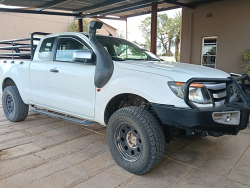 1 X FORD RANGER 3.2, 4x4 XLS Keimoes