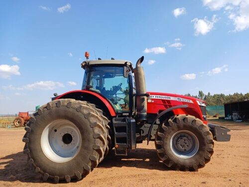 1 X Massey Ferguson S8737 Viljoenskroon