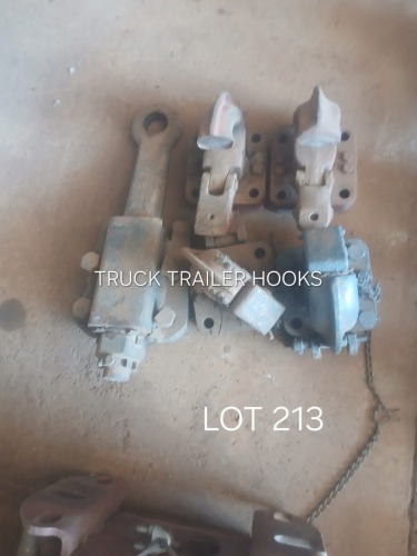 1 X TRAILER AND TRUCK HOOKS Fanie Grobler