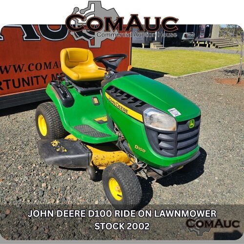 1 X JOHN DEERE D100 RIDE ON LAWNMOWER STOCK NR: 2002