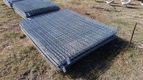 1 X 1.5mx1.8m Welded mesh 40mmx60mm gat 4mm dik