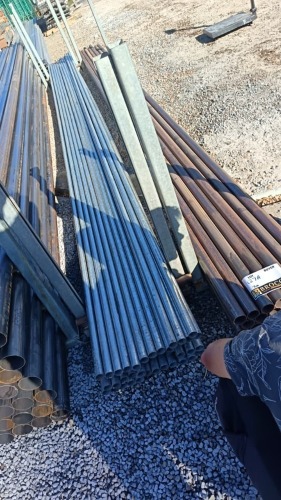 1 X 6m Galvanised pipe 32mm diameter