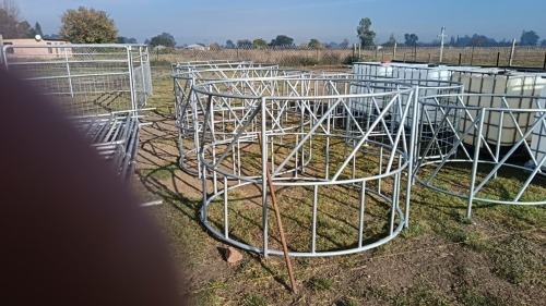 1 X Bale ring 1.8m Vanderbijlpark