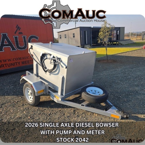 1 X 2026 SINGLE AXLE DIESEL BOWSER WITH PUMP AND METER STOCK NR: 2042