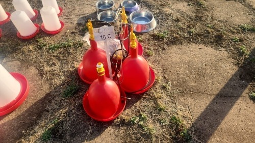 1 X AUTOMATED CHICKEN BELL DRINKERS - 4 Kluyts Livestock Farming
