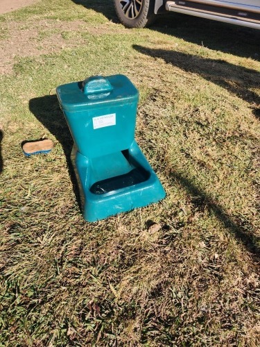 1 X K-9 SMALL SELF FEEDER FOR DOGS - ASSORTED Kluyts Livestock Farming