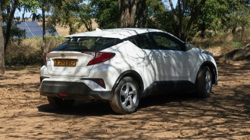 1 X Toyota C-HR
