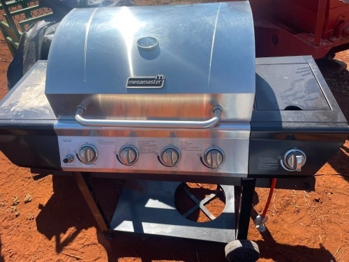 4 X Gasbraaier Megamaster (Per item to take the lot)