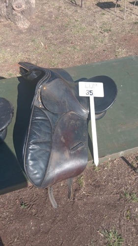 1 X HORSE SADDLE