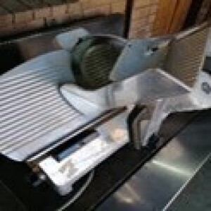 1 x Meat slicer MOGOL CLUB 