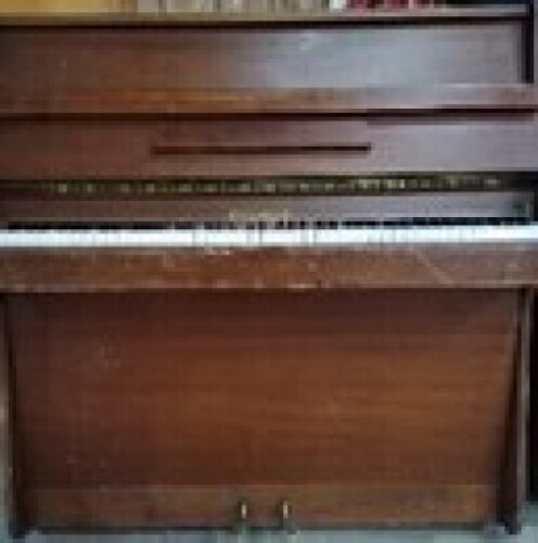 1 x Piano (Otto bach) MOGOL CLUB 