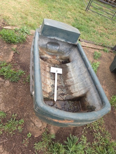 2 X 100L WATERKRIP E.BEKKER (Pay per item to take the lot)