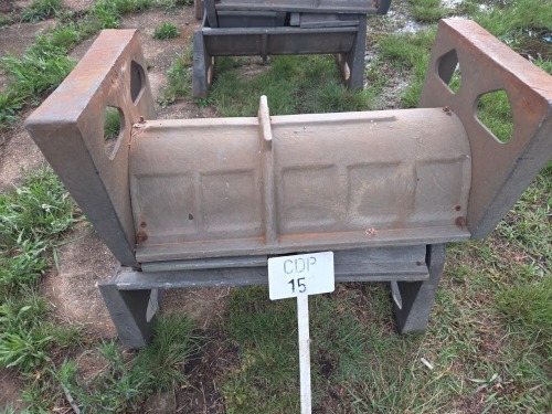 2 X WELLFED KRIPPE E.BEKKER (Pay per item to take the lot)