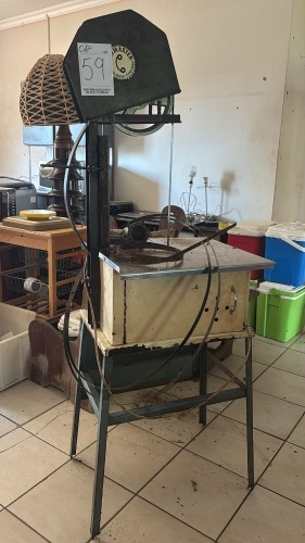 1 X VLEISSAAG Banie Erasmus
