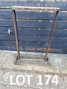 1 x Old Rifle Stand Pam Du Plessis