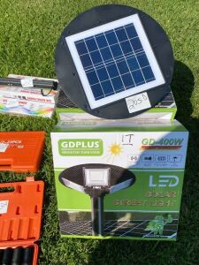 SOLAR 400 W LIGHTS