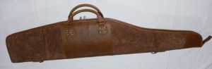 LOT 21 Hippo leather Gun bag made by Zululand Taxidermy