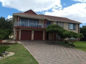  GARDEN ROUTE BEACH HOUSE ACCOMMODATION