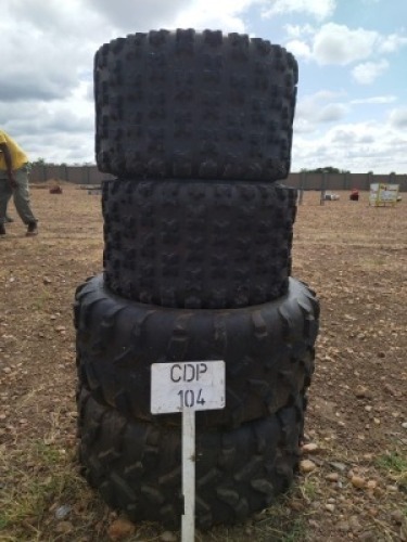 1X Quad Tyre 2 X Big 2 X Small