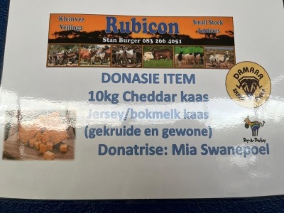 10 KG CHEDDAR KAAS( JERSEY EN BOKMELK)