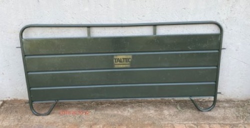 LOT 22 12x TSK 2 crush panel - 1850 long x 900 mm high (Betaal per stuk om lot te neem)