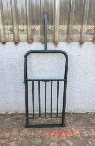 LOT 35 5x TSK 4 drop gate with frame (Betaal per stuk om lot te neem)