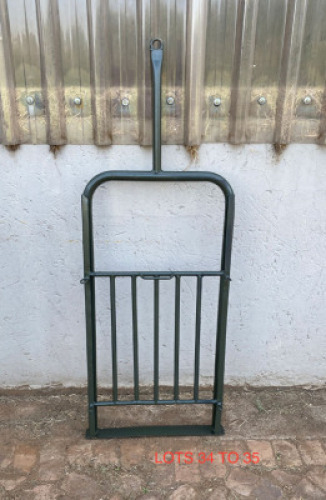 LOT 34 5x TSK 4 drop gate with frame (Betaal per stuk om lot te neem)