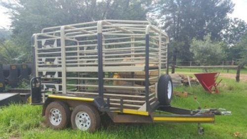 LOT 90 1x NIC double deck sheep trailer