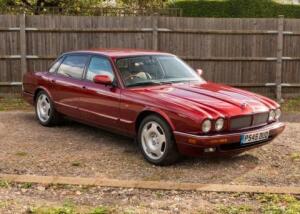 Jaguar XJR