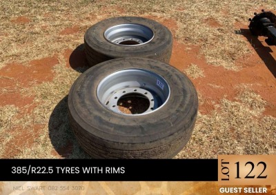 1X 385/R22.5 Tyres with Rims