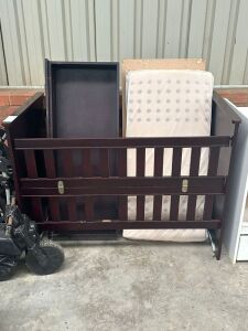 1x BROWN WOODEN BABY COT HANNES VAN STADEN