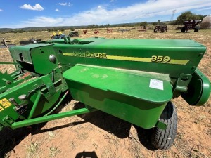 1X John Deere Blok Baler NKOMANE BOERDERY BK