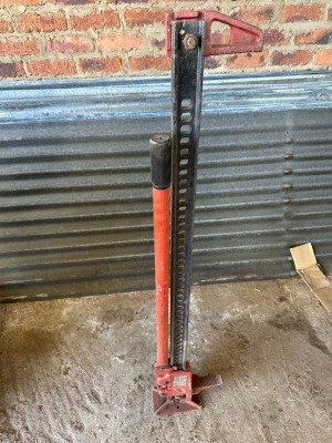 1X Hi-Lift Jack Guest Sellar